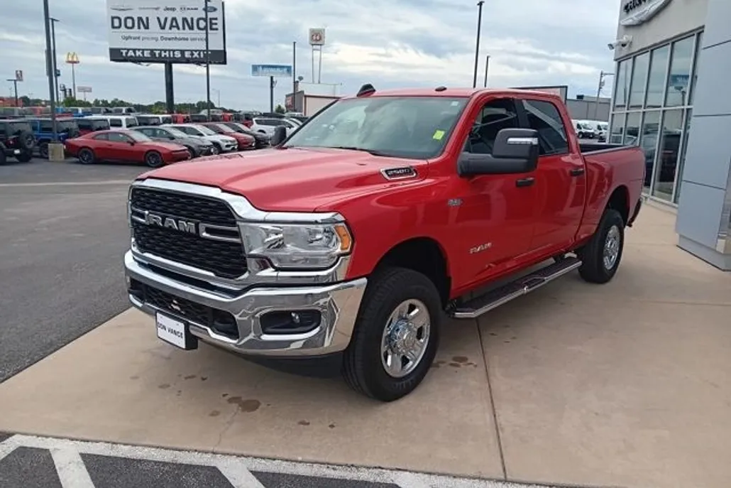 2024 Ram 2500 Big Horn photo 1