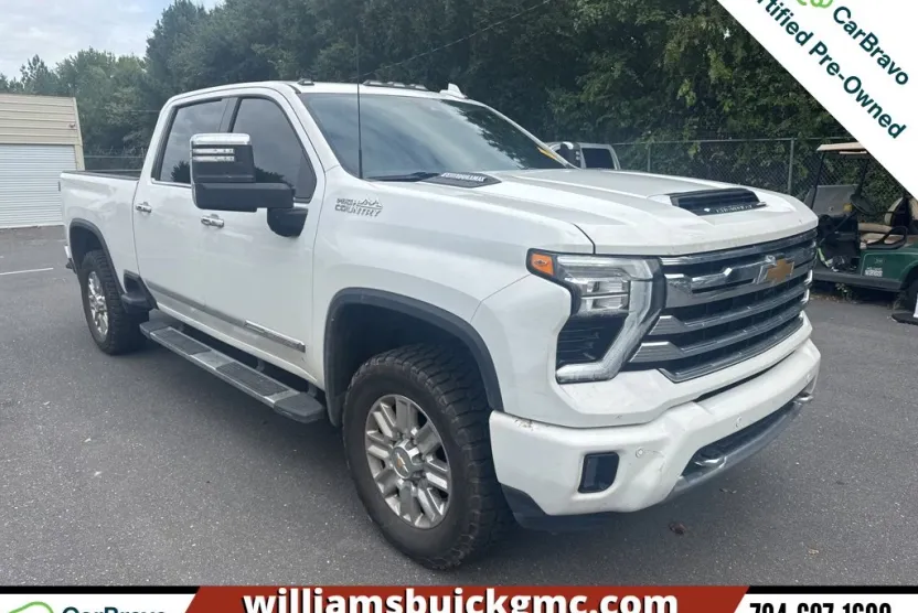 2024 Chevrolet Silverado 2500HD High Country photo 1