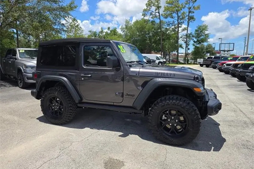 2025 Jeep Wrangler Willys photo 1