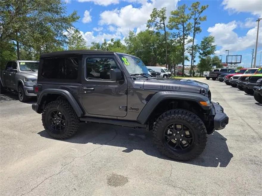 2025 Jeep Wrangler Willys photo 1