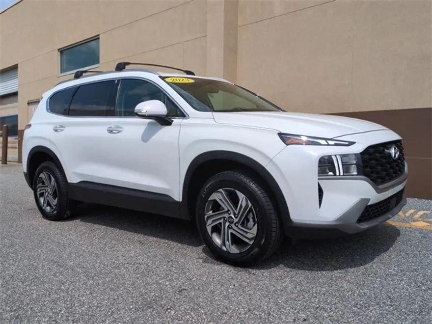 2023 Hyundai Santa Fe SEL photo 1