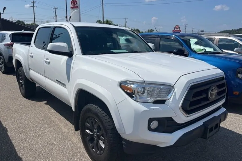 2021 Toyota Tacoma SR5 photo 1