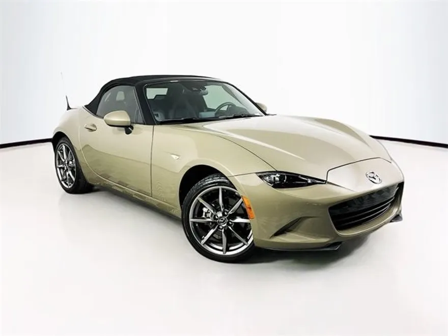 2023 Mazda MX-5 Miata Miata Grand Touring photo 1