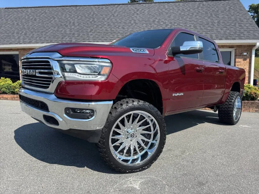2023 Ram 1500 Laramie photo 1