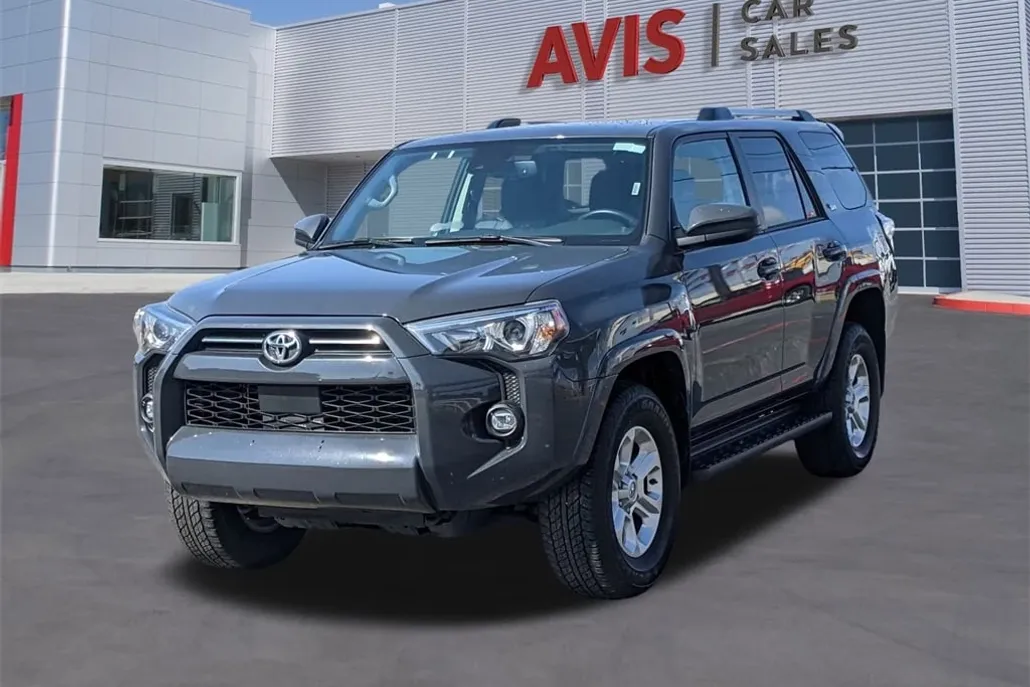 2024 Toyota 4Runner SR5 photo 1