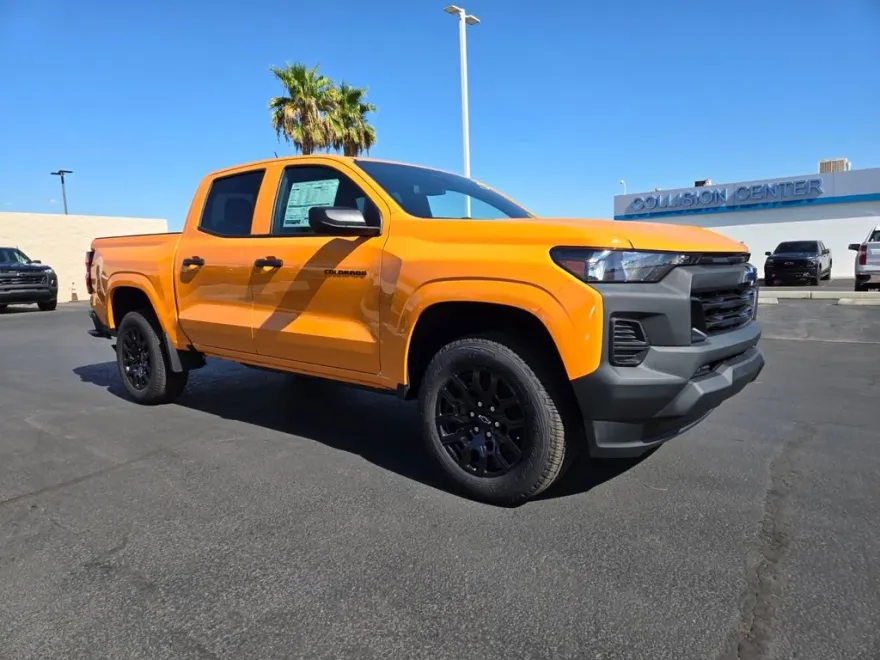 2026 Chevrolet Colorado Work Truck photo 1