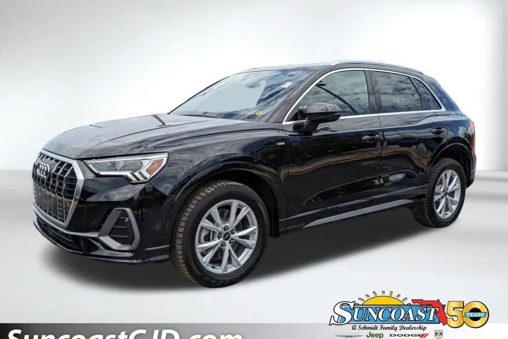 2024 Audi Q3 Premium S line photo 1