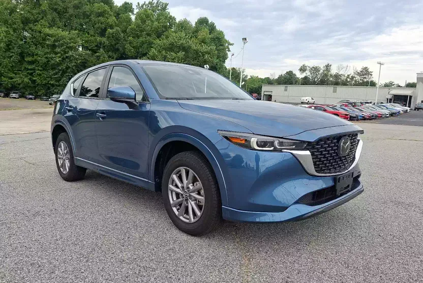 2024 Mazda CX-5 2.5 S Preferred photo 1