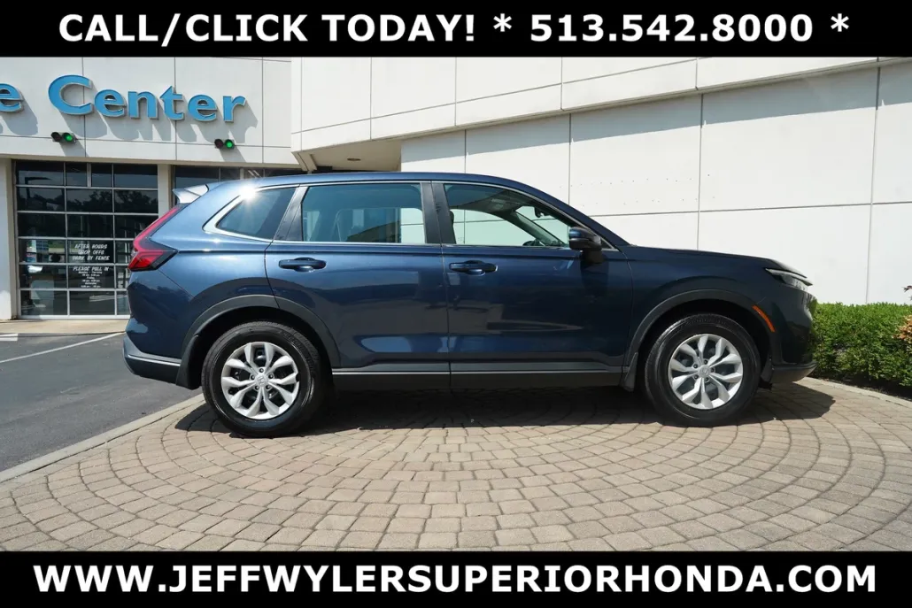 2024 Honda CR-V LX photo 1