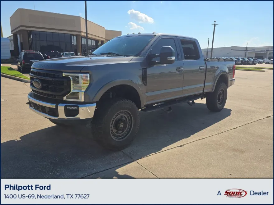2022 Ford F-250 Lariat photo 1