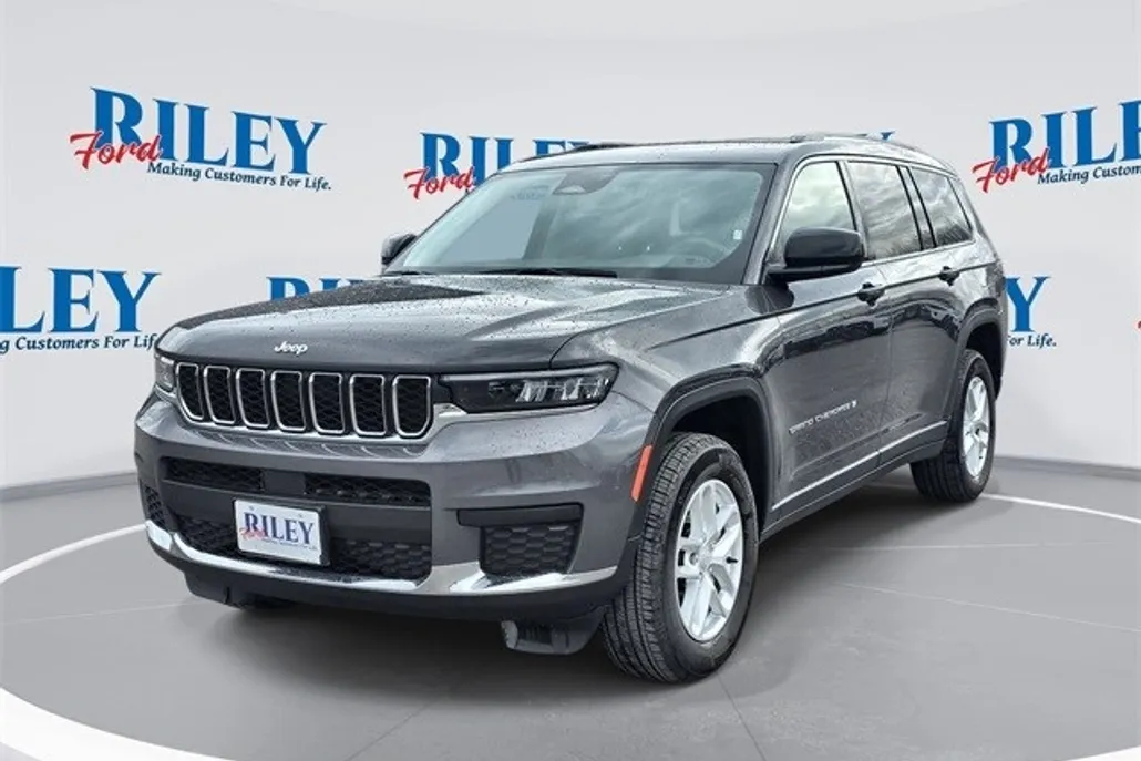 2024 Jeep Grand Cherokee Laredo photo 1