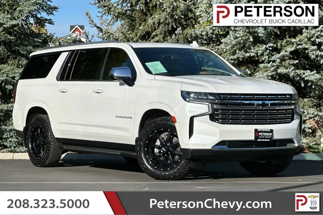 2023 Chevrolet Suburban Premier photo 1
