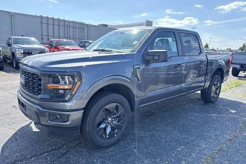 2025 Ford F-150 STX photo 1