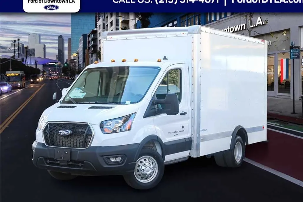 2024 Ford Transit photo 1