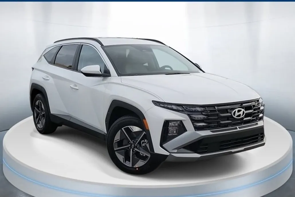 2026 Hyundai Tucson SEL photo 1