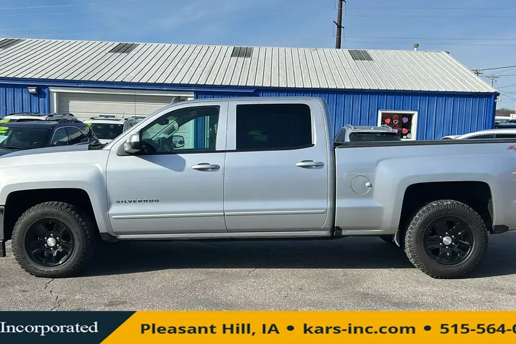 2016 Chevrolet Silverado 1500 LT photo 1