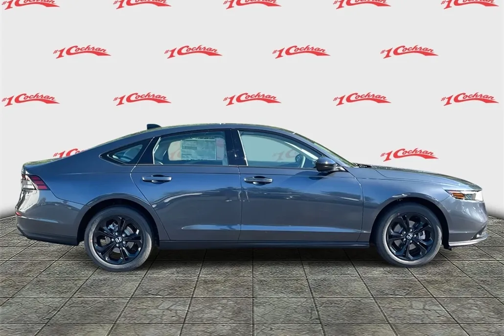 2025 Honda Accord 1.5T SE photo 1