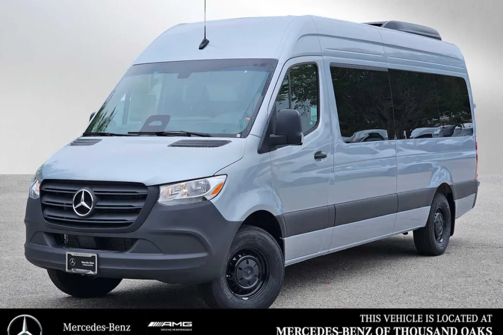 2025 Mercedes Benz Sprinter 2500 High Roof photo 1