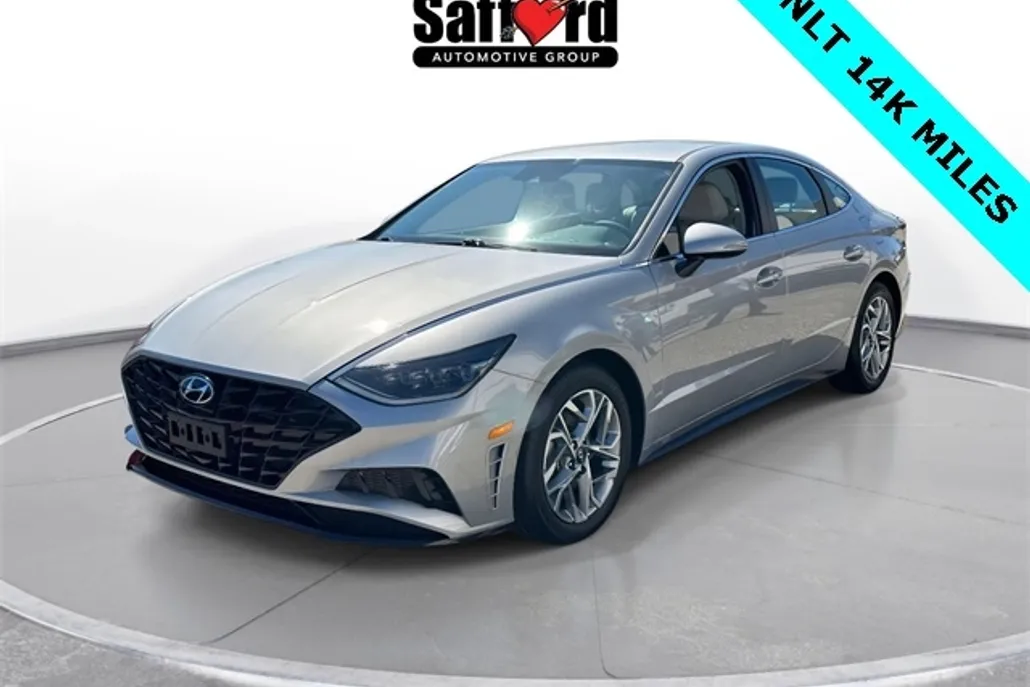 2023 Hyundai Sonata SEL photo 1