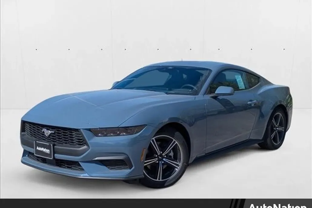 2025 Ford Mustang EcoBoost photo 1