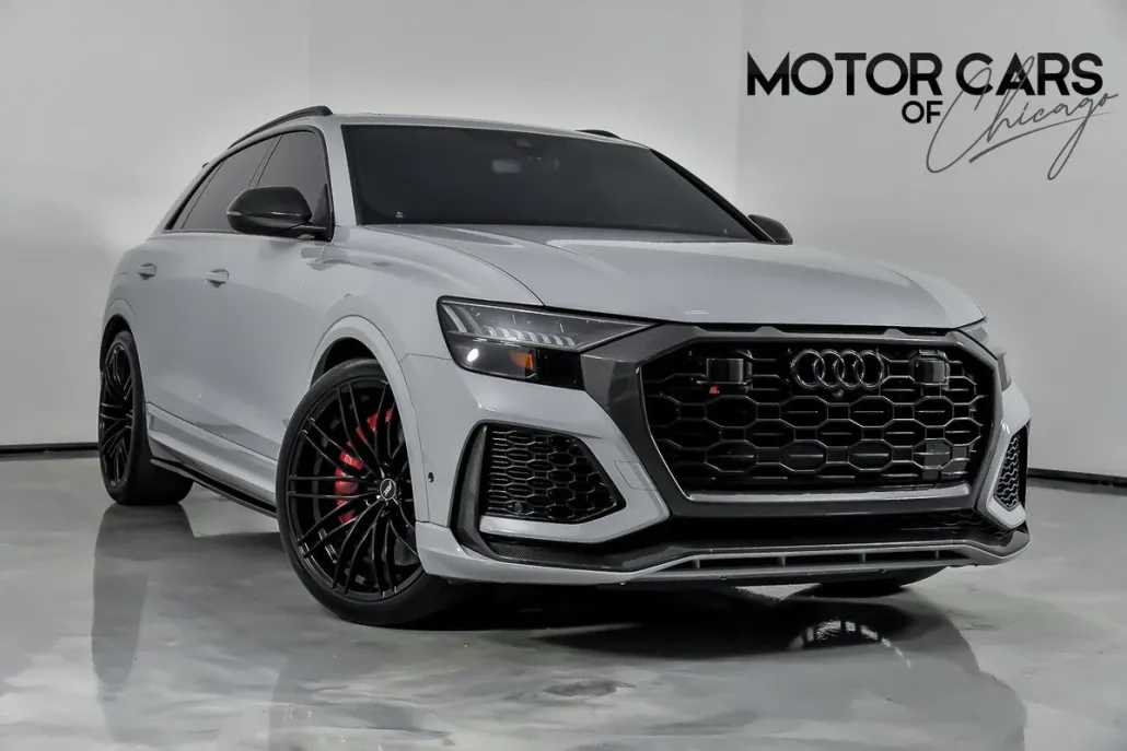 2023 Audi RS Q8 photo 1