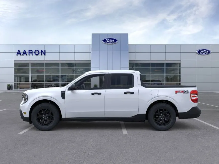 2025 Ford Maverick XLT photo 1