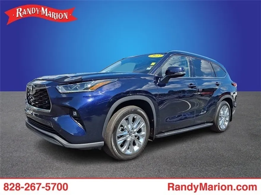 2022 Toyota Highlander Limited photo 1