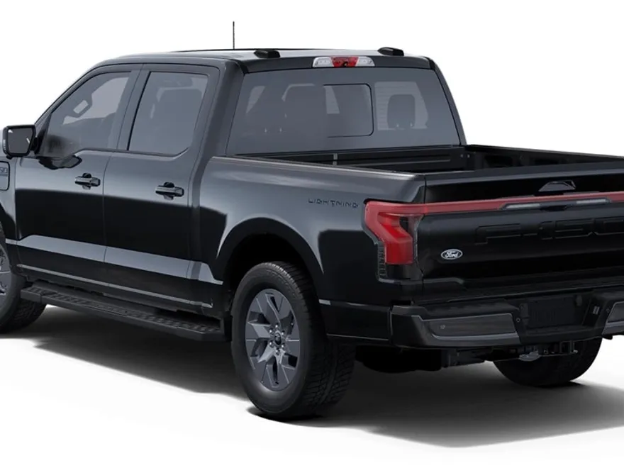 2025 Ford F-150 Lightning Lariat photo 1