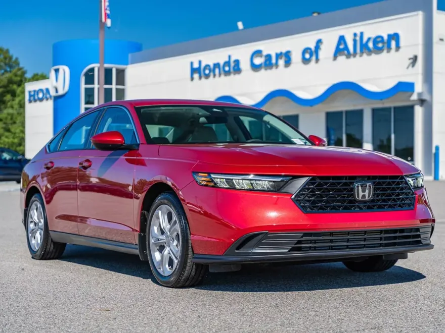 2025 Honda Accord LX photo 1