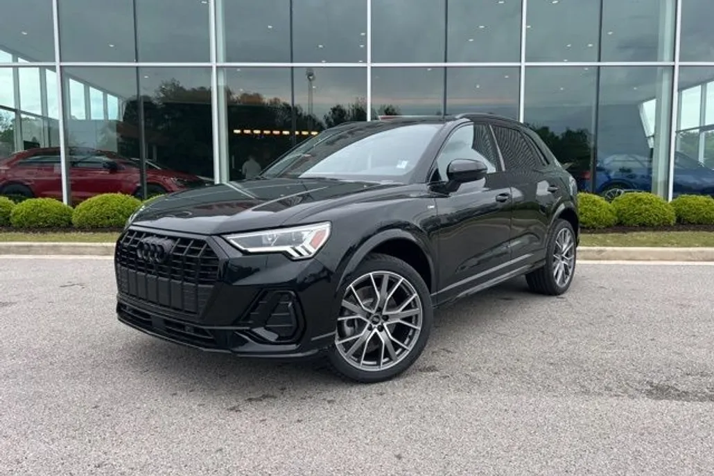 2025 Audi Q3 Premium Plus S line photo 1
