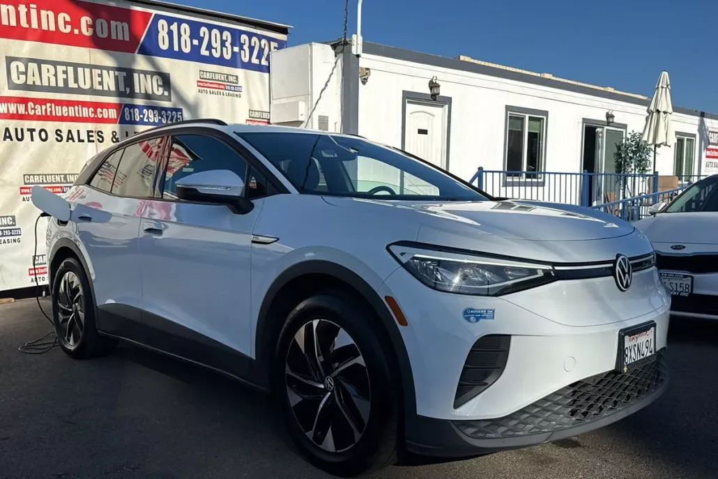 2021 Volkswagen ID.4 Pro photo 1