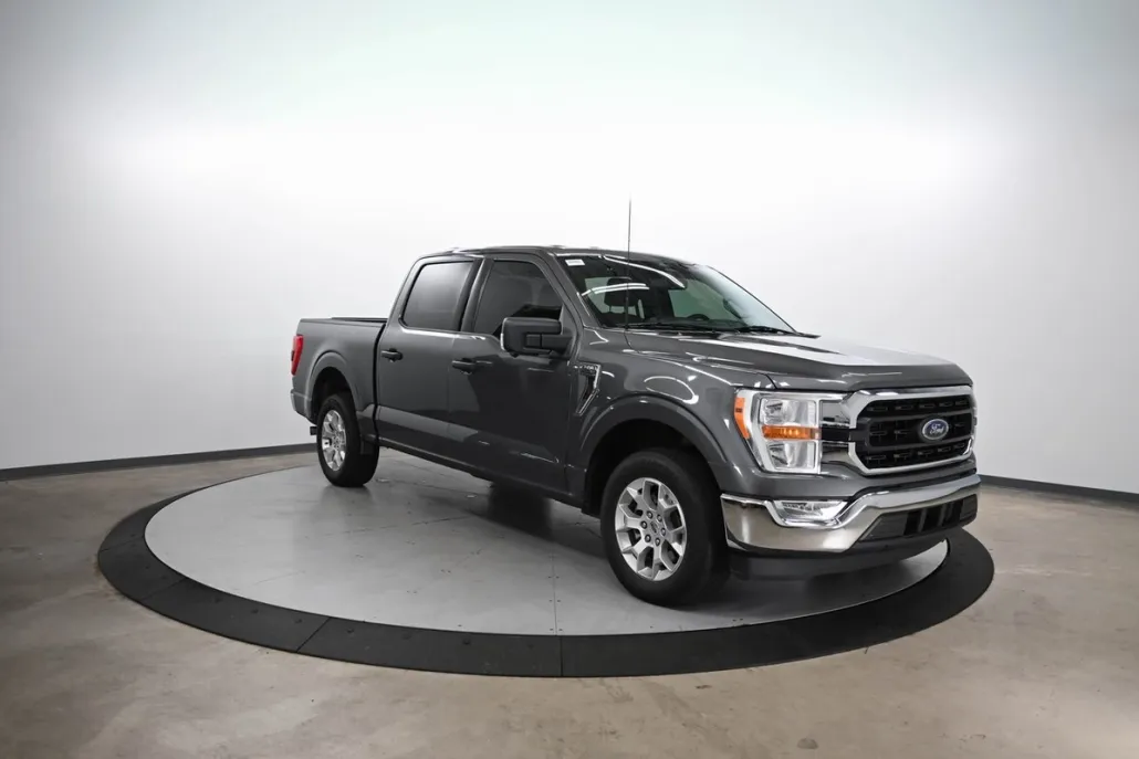 2022 Ford F-150 XLT photo 1