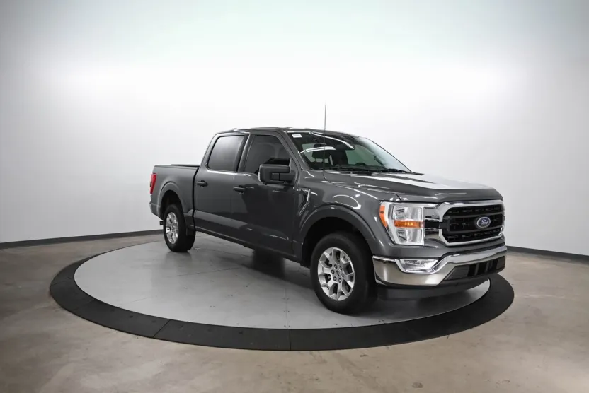 2022 Ford F-150 XLT photo 1