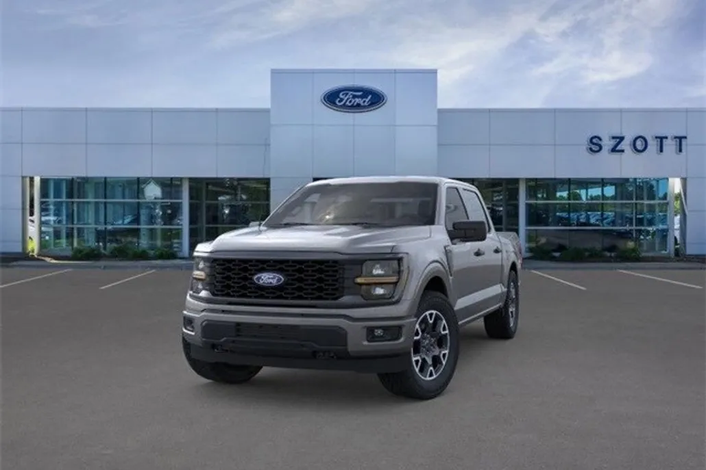 2025 Ford F-150 STX photo 1