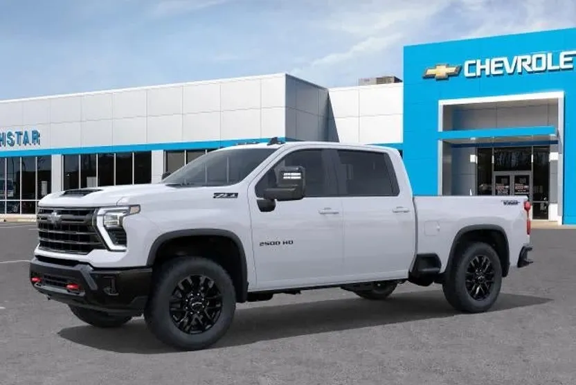 2025 Chevrolet Silverado 2500HD LT photo 1