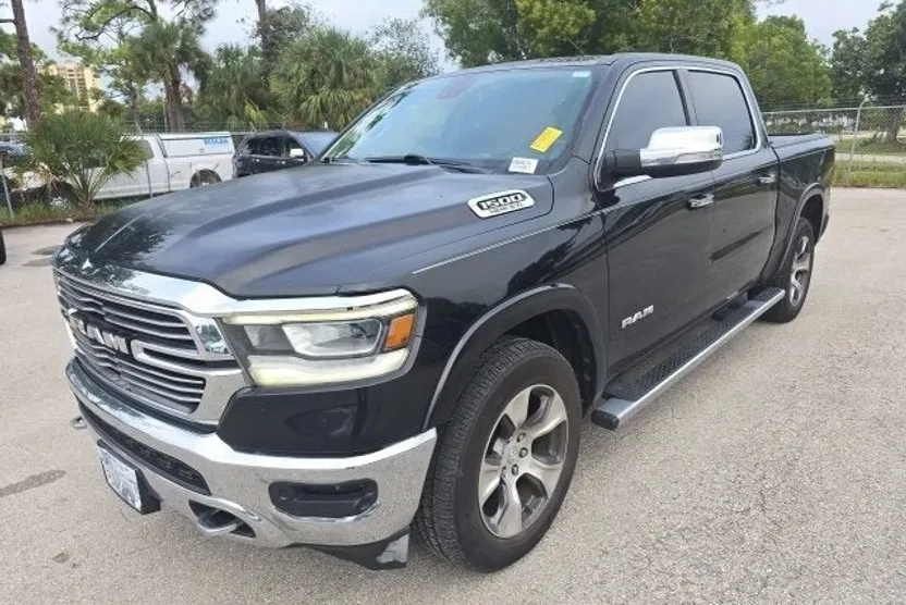 2019 Ram 1500 Laramie photo 1
