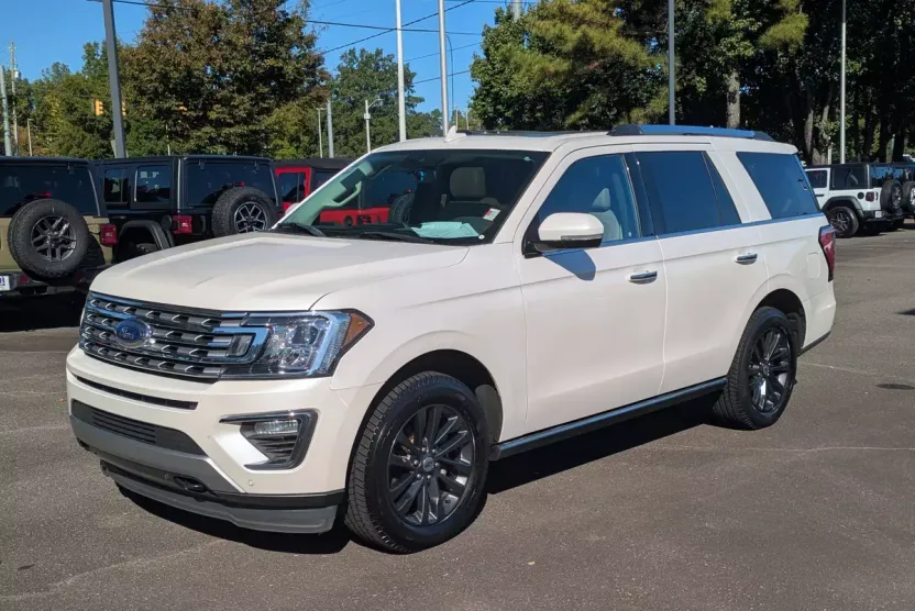 2019 Ford Expedition Limited photo 1