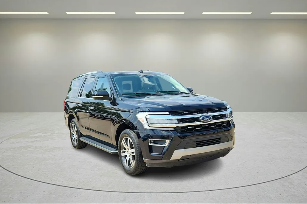 2021 Ford Expedition Limited photo 1