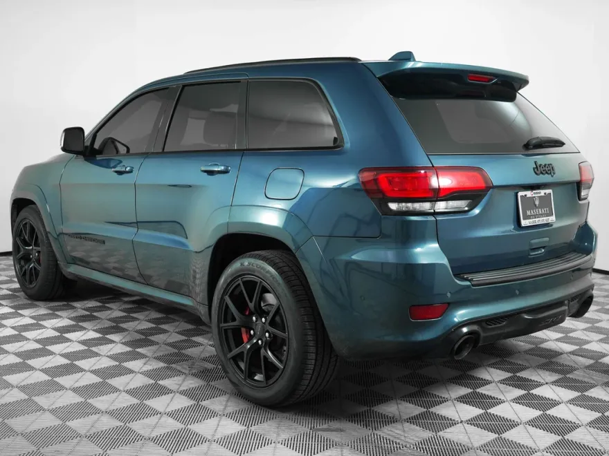 2021 Jeep Grand Cherokee SRT8 photo 1