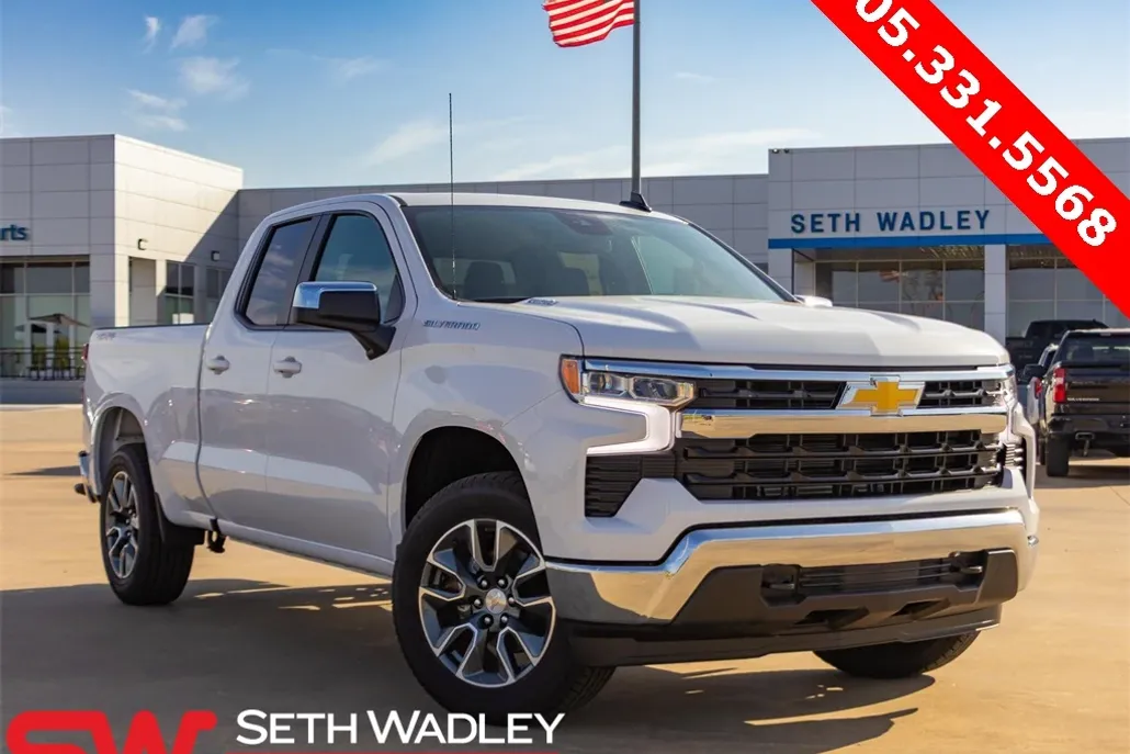 2025 Chevrolet Silverado 1500 LT1 photo 1