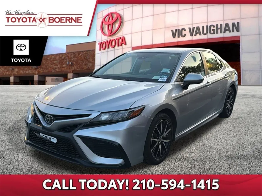 2024 Toyota Camry SE photo 1