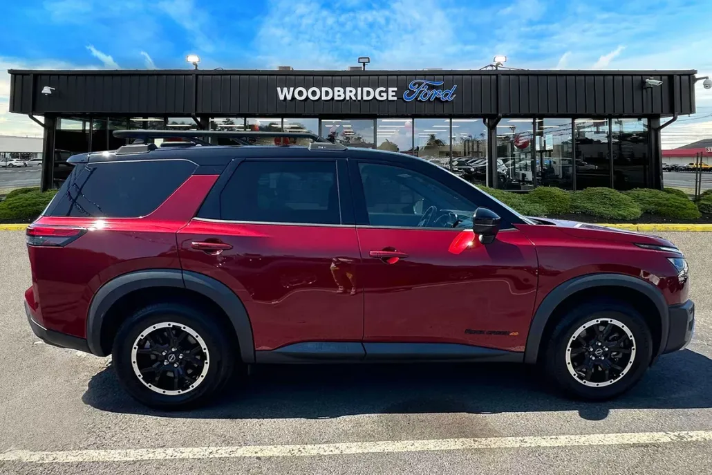 2023 Nissan Pathfinder Rock Creek photo 1