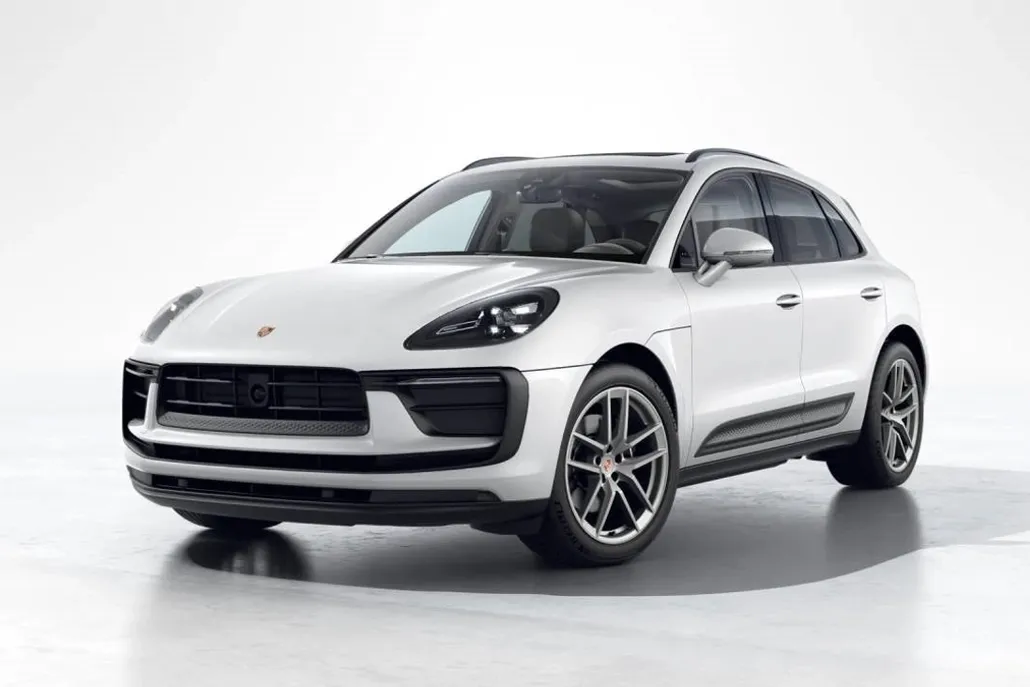 2026 Porsche Macan T photo 1