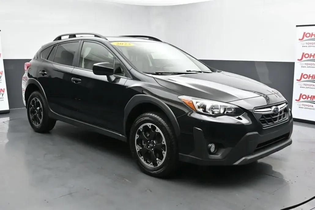 2023 Subaru Crosstrek Premium photo 1