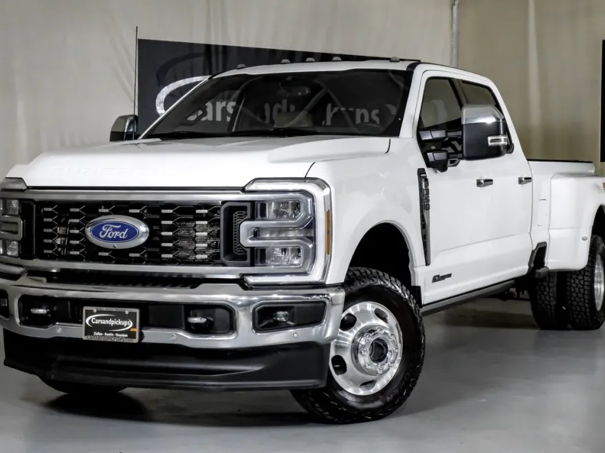 2024 Ford F-350 Lariat photo 1