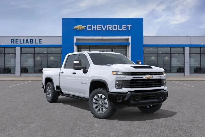 2026 Chevrolet Silverado 2500HD Custom photo 1
