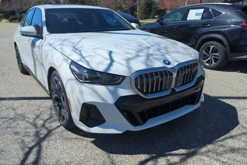 2025 Bmw i5 xDrive40 photo 1