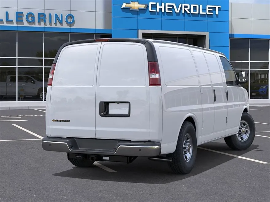 2025 Chevrolet Express Cargo 2500 photo 1