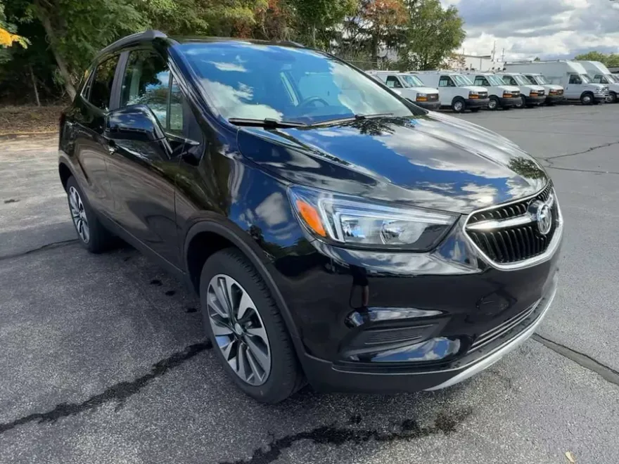 2022 Buick Encore Preferred photo 1