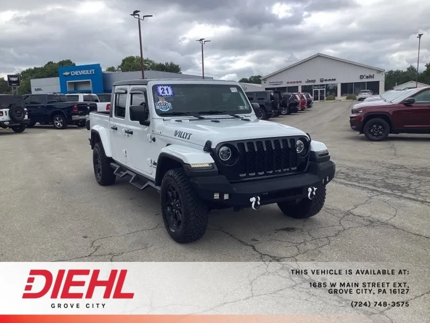 2021 Jeep Gladiator Willys photo 1
